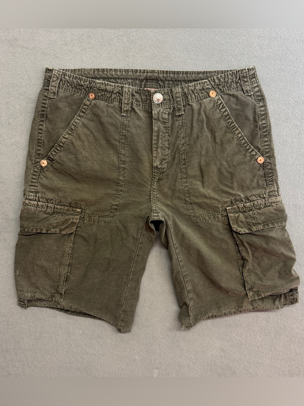 True Religion Cargo Shorts 38 Mens Military Pockets Big Stitch Heavyweight Green